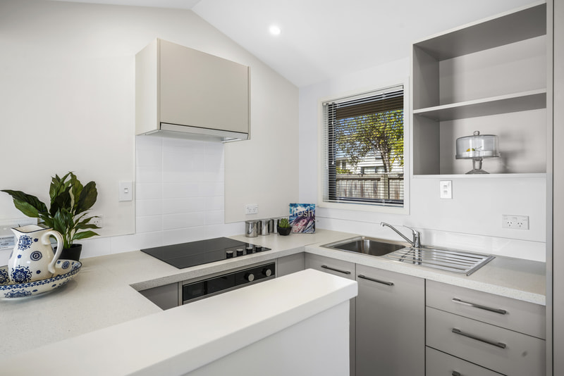 020_Open2view_ID581358-1_Hennessy_Pl