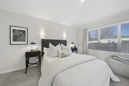 Roseneath-Roseneath_Lifecare_&_Village,_227_High_Street_South_Alice_Lipski_1434_XL_17