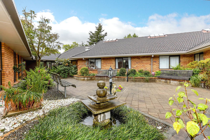 Chiswick Park Lifecare_03