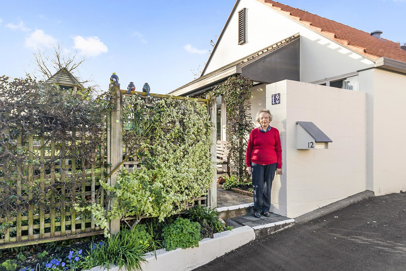 St Lukes Close Village_03